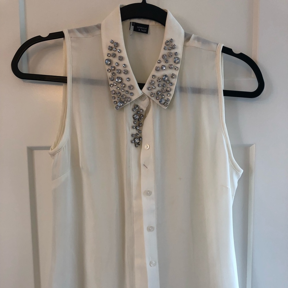 Sparkle And Fade Embellish Collar Top